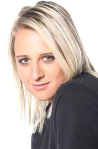 Lelanie Lamprecht -01r-BA