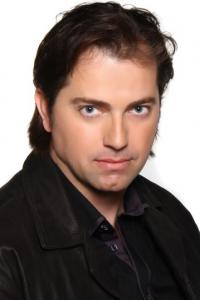 Iain Correia -01r-BA